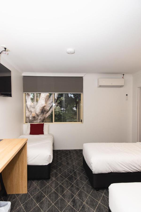 Lakeview Hotel Motel Shellharbour Kültér fotó